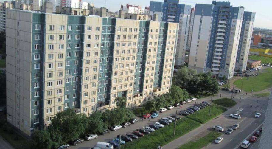 На Энтузиастов