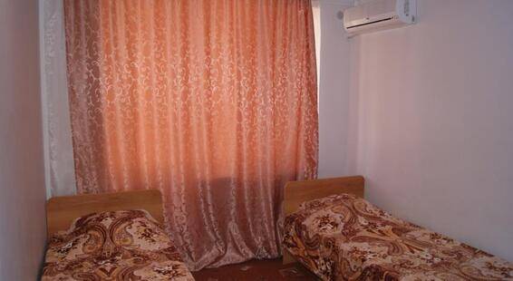 Отель Полина