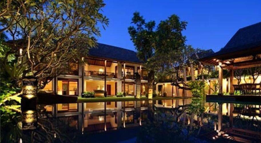 Sakova Villas Laksmana Complex