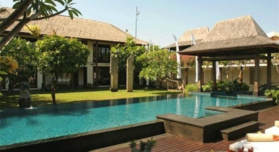 Sakova Villas Laksmana Complex