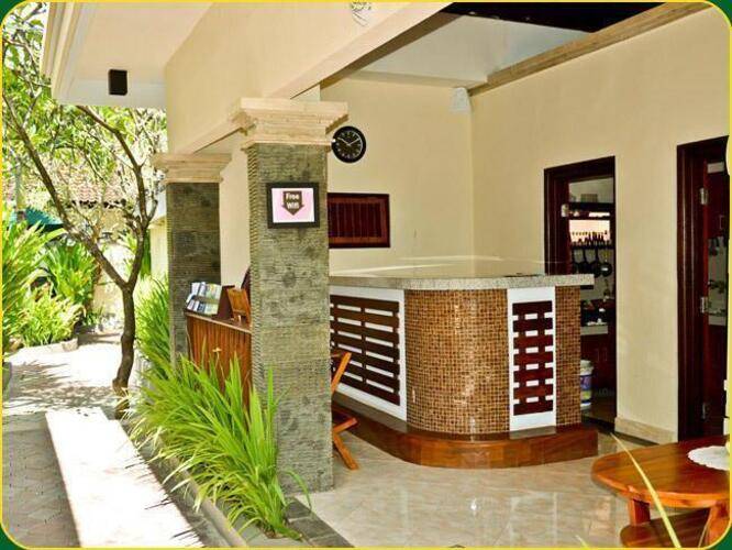 Hotel Jati And Home Stay