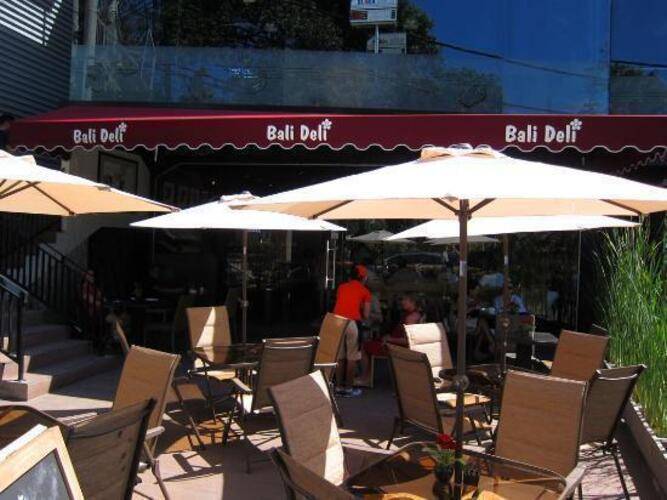 Hotel Jati And Home Stay