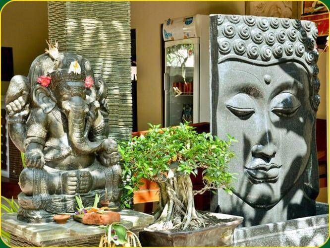 Hotel Jati And Home Stay