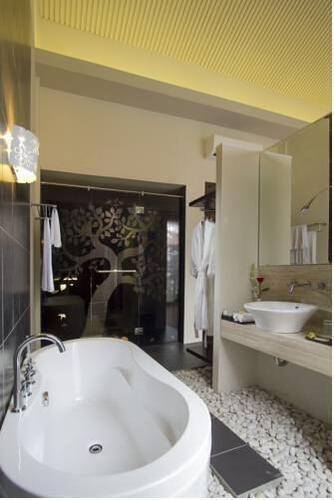 18 Suite Villa Loft At Kuta