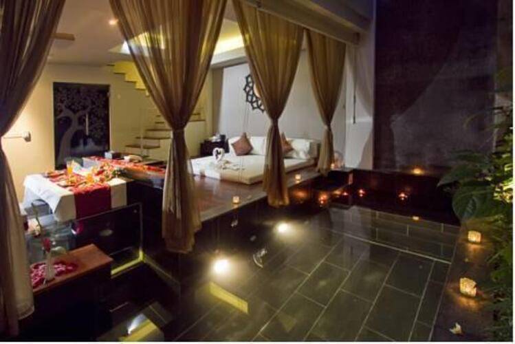 18 Suite Villa Loft At Kuta