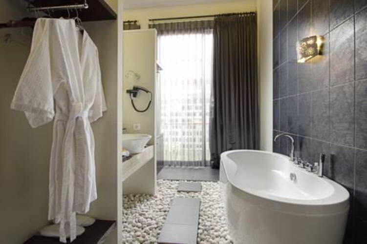 18 Suite Villa Loft At Kuta