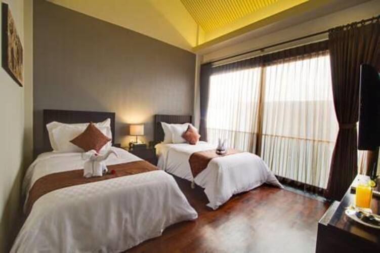 18 Suite Villa Loft At Kuta