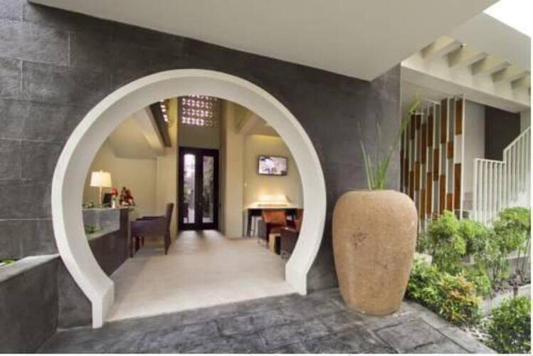 18 Suite Villa Loft At Kuta