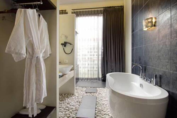 18 Suite Villa Loft At Kuta