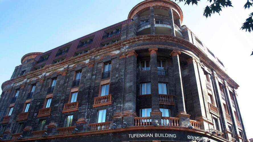 Tufenkian Historic Yerevan Hotel