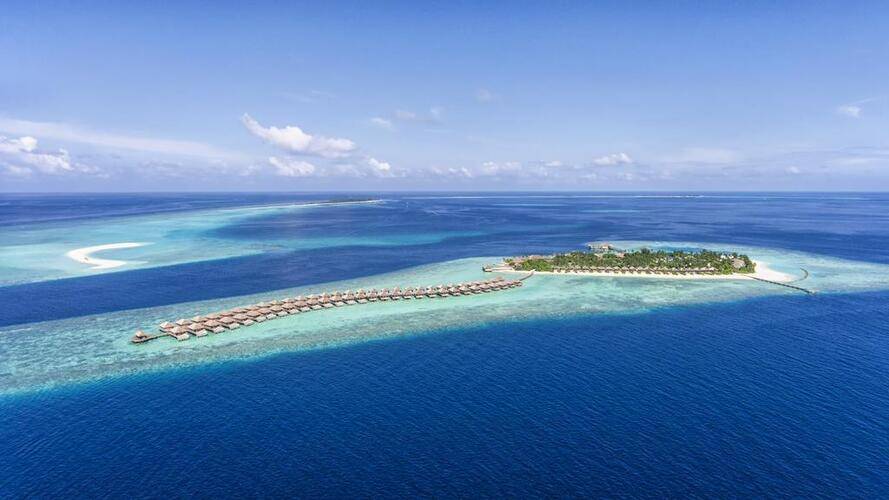 Hurawalhi Island Resort (Adults Only 15+)(Ex. Hurawalhi Resort Maldives)