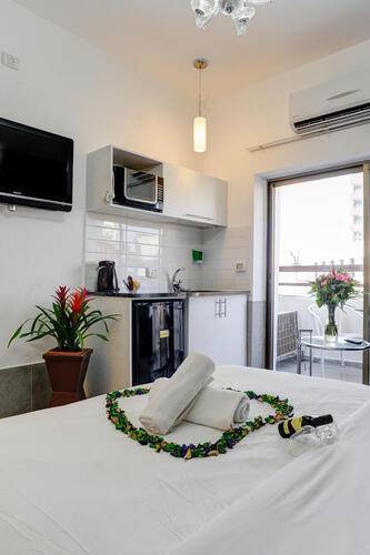 Liber Seashore Suites