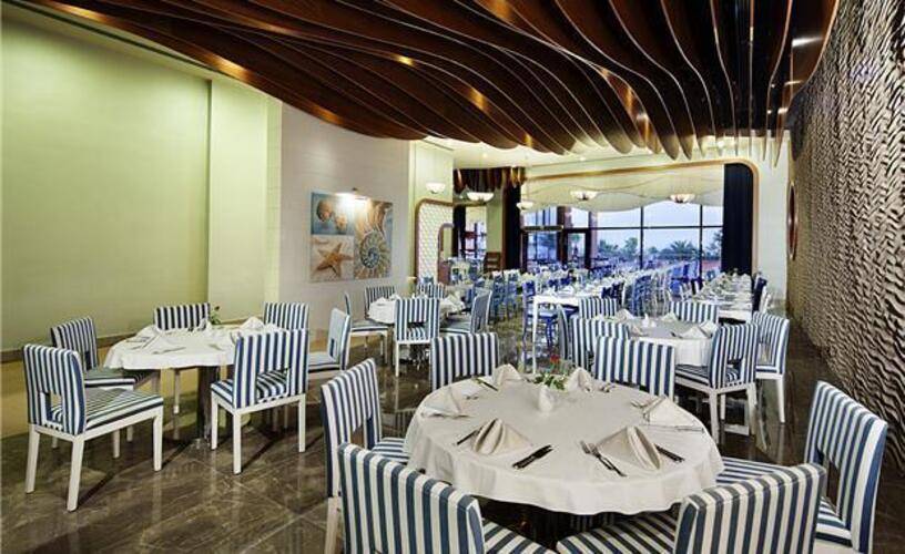 Grand Side Hotel