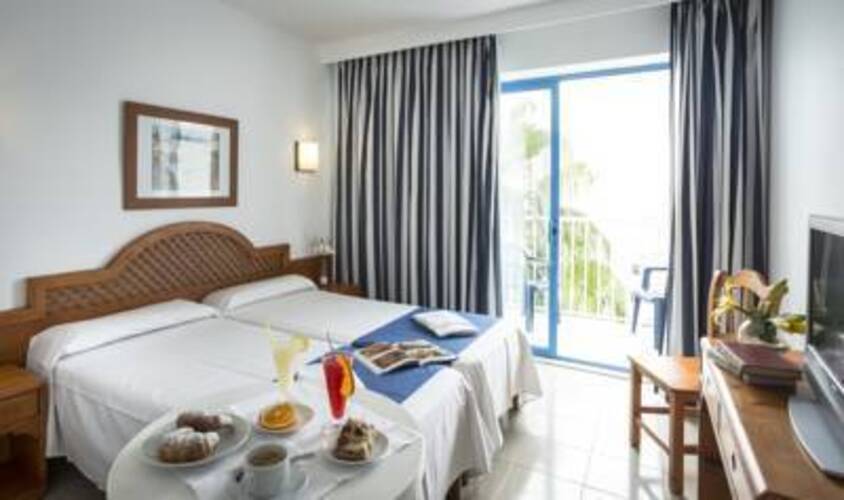 Elegance Vista Blava Hotel