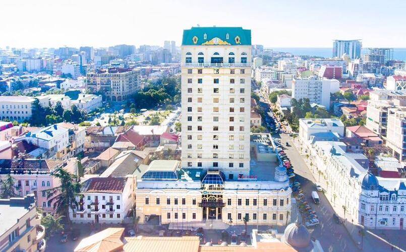 Wyndham Hotel