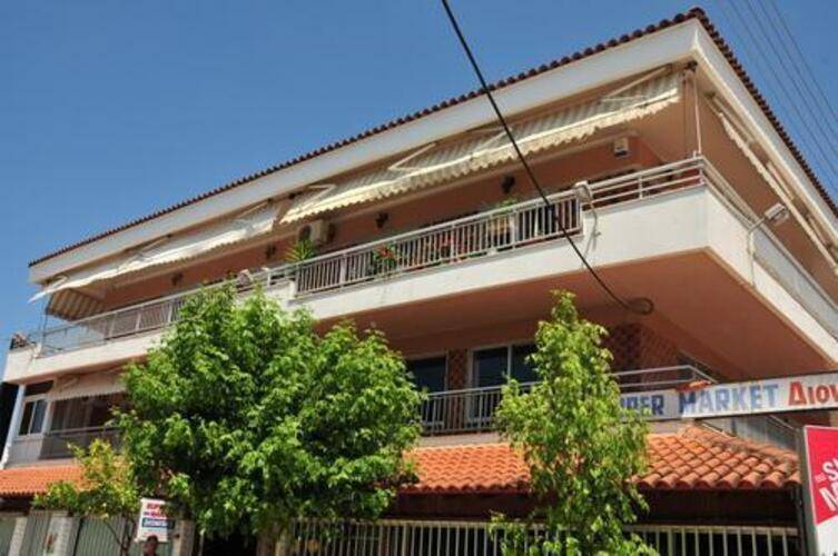 Family Apartments Dionissiou Beach