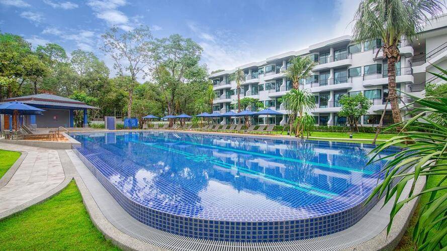 Holiday Style Ao Nang Beach Resort (Ex.Holiday Inn Express Krabi Ao Nang Beach)