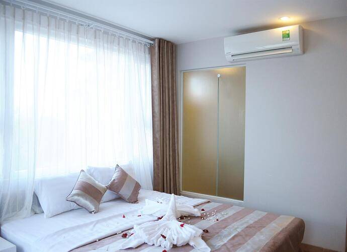Van Nam Hotel