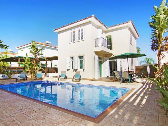 Villa Cavo Greco