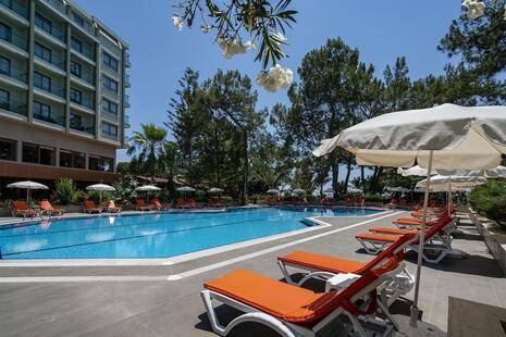 Miarosa Incekum West Resort