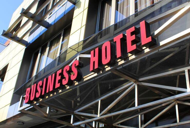 Business Hotel