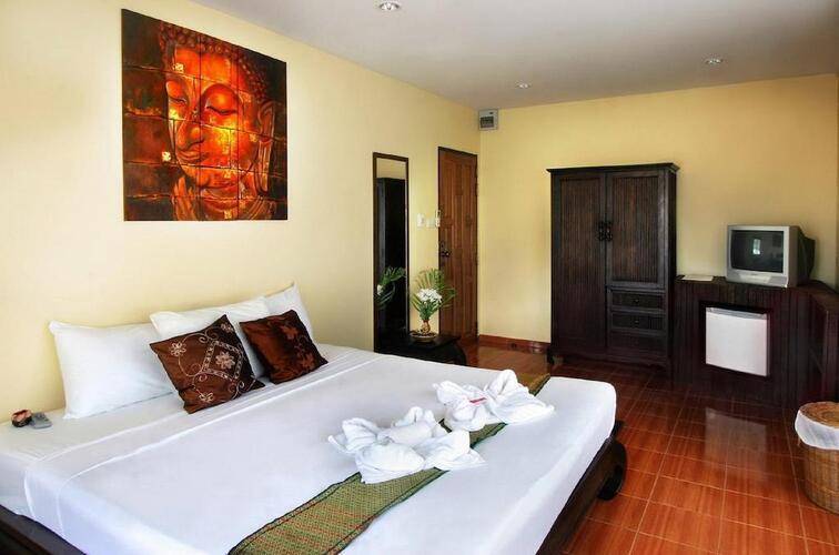 Baan Suay Karon Hotel