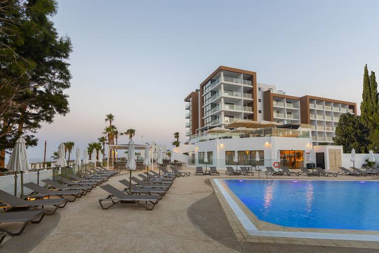 Leonardo Crystal Cove Hotel & Spa By The Sea (Adults Only 16+)