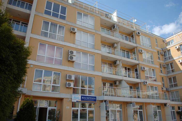 Flores Park Apart Hotel