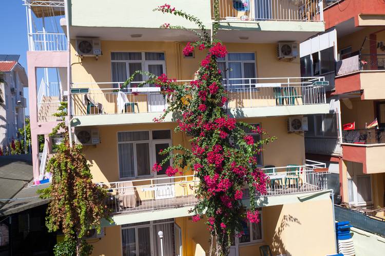 Nergos Side Hotel