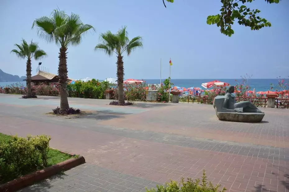 Kleopatra Dreams Beach