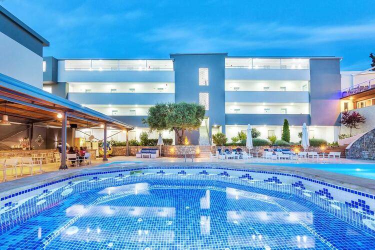 Bomo Kriopigi Hotel