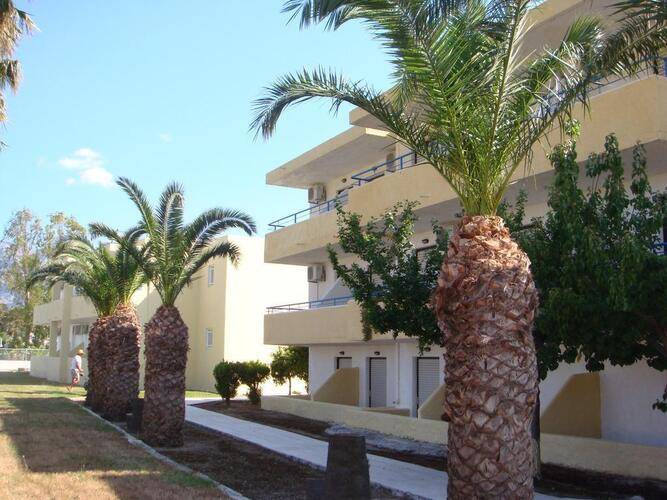 Oasis Hotel