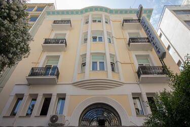 Cosmopolit Hotel 2* Cosmopolit Hotel 2*