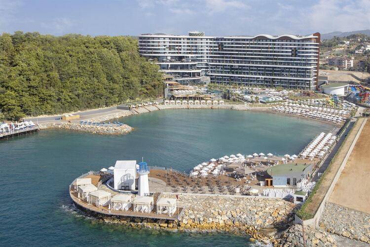 Mylome Luxury Hotel & Resort