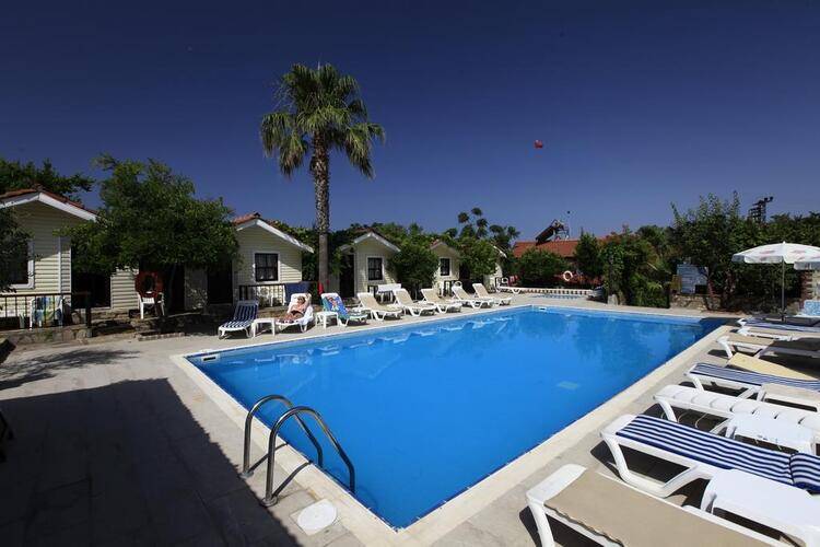 Leda Beach Hotel