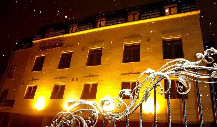 Park Avenue Hotel