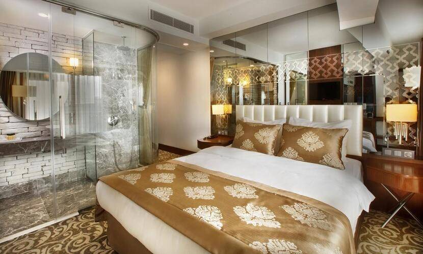 Pera Center Hotel