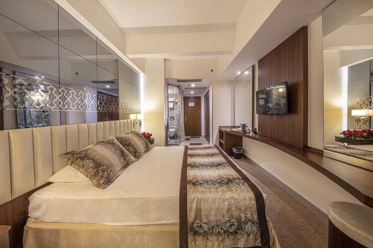 Pera Center Hotel