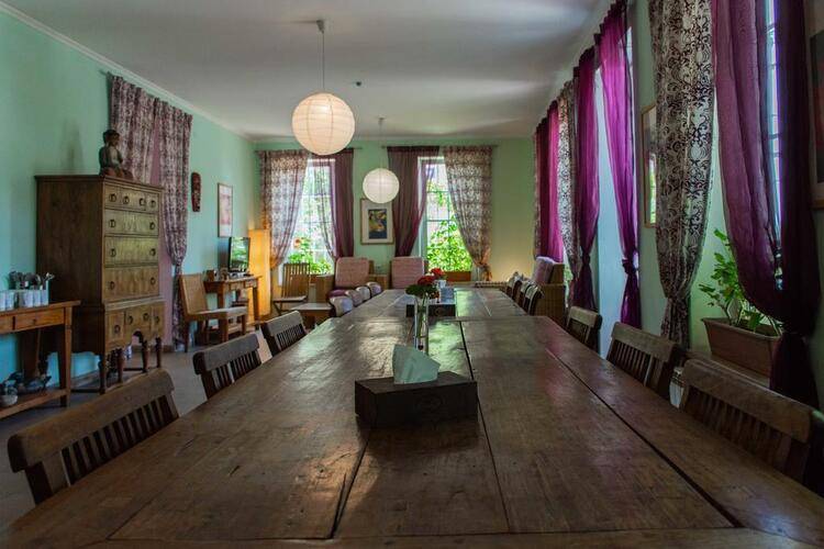 Хостел Jr's House