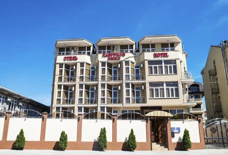 Гостевой Дом Лазурное Окно