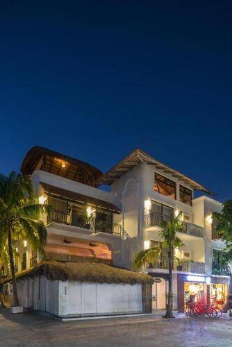 Banana Boutique by GuruHotel