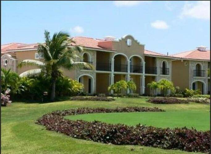 The Golf Suites