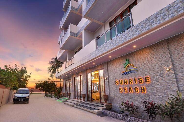 Sunrise Beach Hotel Maafushi