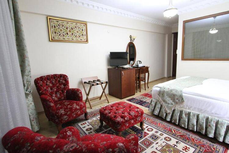 Basileus Hotel