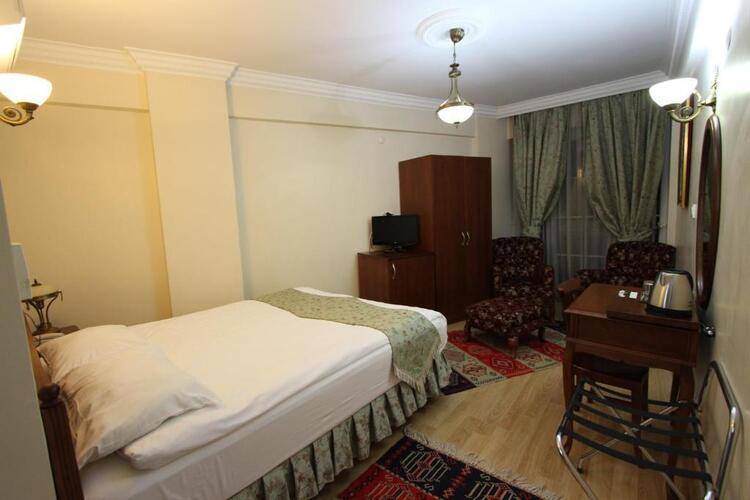 Basileus Hotel