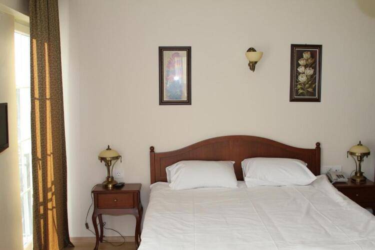 Basileus Hotel