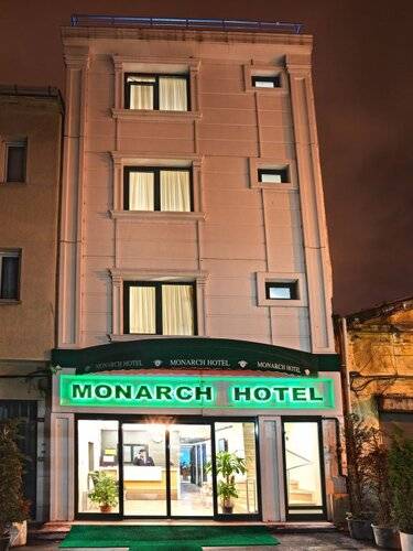 Monarch Hotel