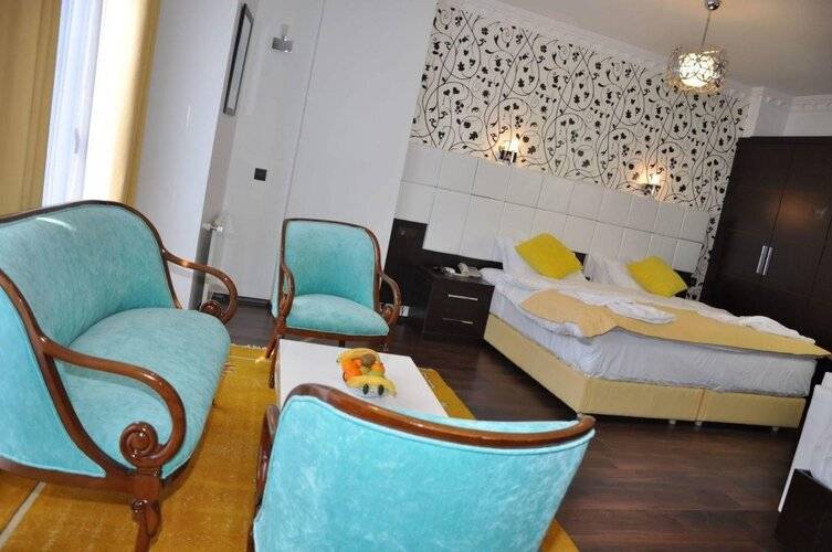 Kumru Hotel