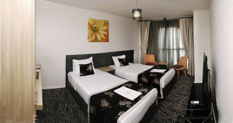 Gold Suite