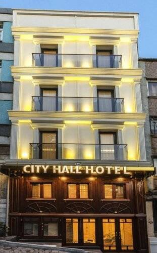 City Hall Hotel